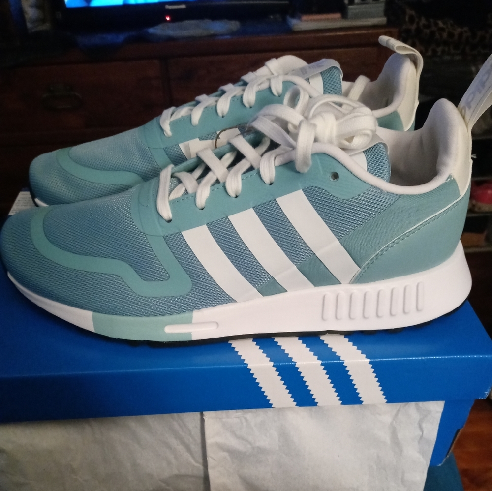 BNWT Adidas Multix Size 10